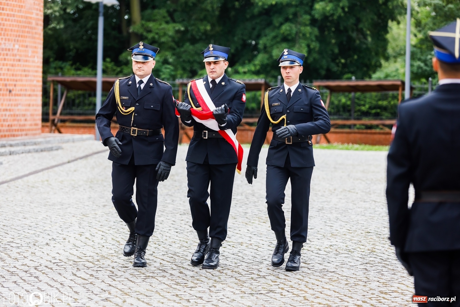 Zdjęcie w galerii na portalu naszraciborz.pl: Cisi aniołowe drugiego człowieka. Dzień Strażaka na Zamku Piastowskim [FOTO i WIDEO] wiadomości z regionu