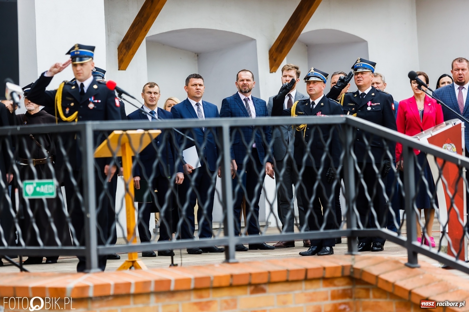 Zdjęcie w galerii na portalu naszraciborz.pl: Cisi aniołowe drugiego człowieka. Dzień Strażaka na Zamku Piastowskim [FOTO i WIDEO] wiadomości z regionu