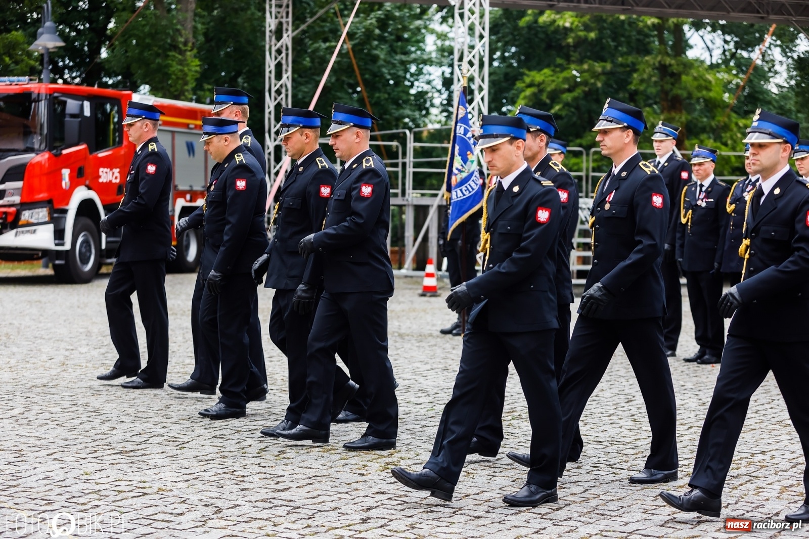 Zdjęcie w galerii na portalu naszraciborz.pl: Cisi aniołowe drugiego człowieka. Dzień Strażaka na Zamku Piastowskim [FOTO i WIDEO] wiadomości z regionu