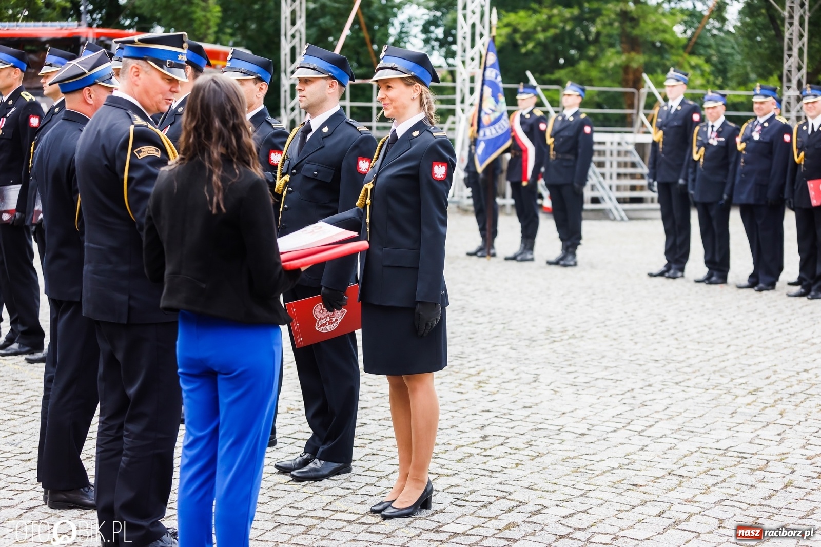 Zdjęcie w galerii na portalu naszraciborz.pl: Cisi aniołowe drugiego człowieka. Dzień Strażaka na Zamku Piastowskim [FOTO i WIDEO] wiadomości z regionu