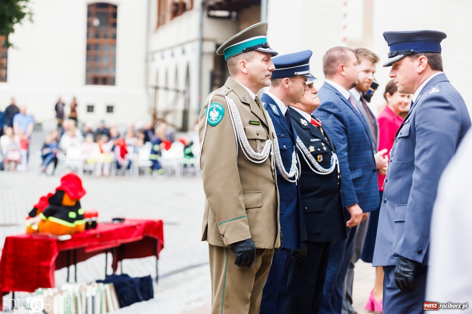 Zdjęcie w galerii na portalu naszraciborz.pl: Cisi aniołowe drugiego człowieka. Dzień Strażaka na Zamku Piastowskim [FOTO i WIDEO] wiadomości z regionu