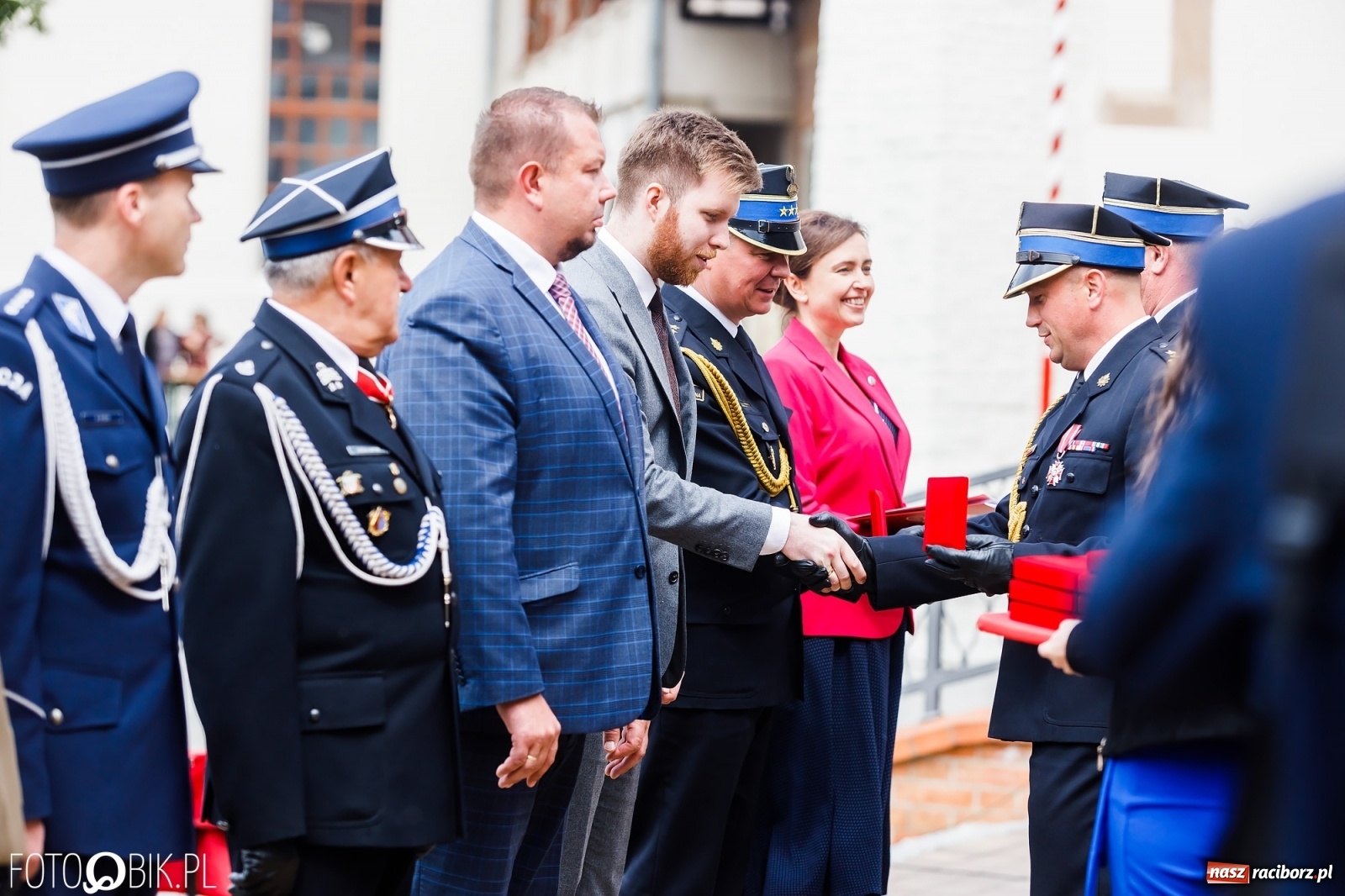Zdjęcie w galerii na portalu naszraciborz.pl: Cisi aniołowe drugiego człowieka. Dzień Strażaka na Zamku Piastowskim [FOTO i WIDEO] wiadomości z regionu