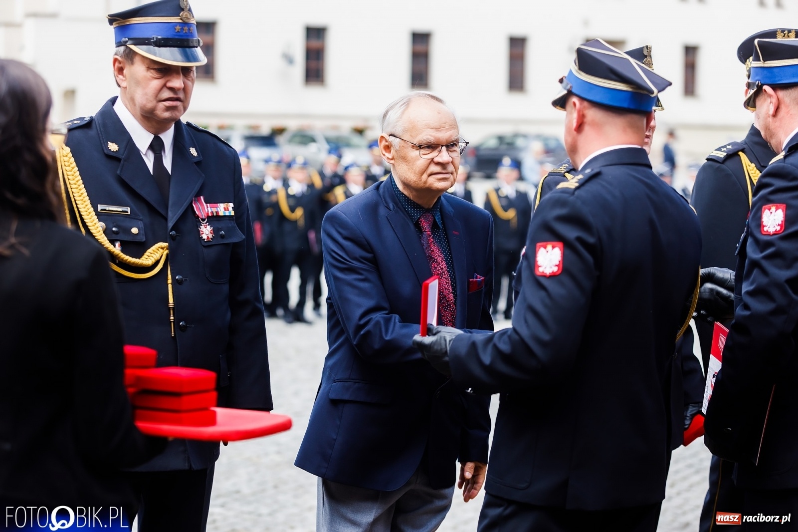 Zdjęcie w galerii na portalu naszraciborz.pl: Cisi aniołowe drugiego człowieka. Dzień Strażaka na Zamku Piastowskim [FOTO i WIDEO] wiadomości z regionu