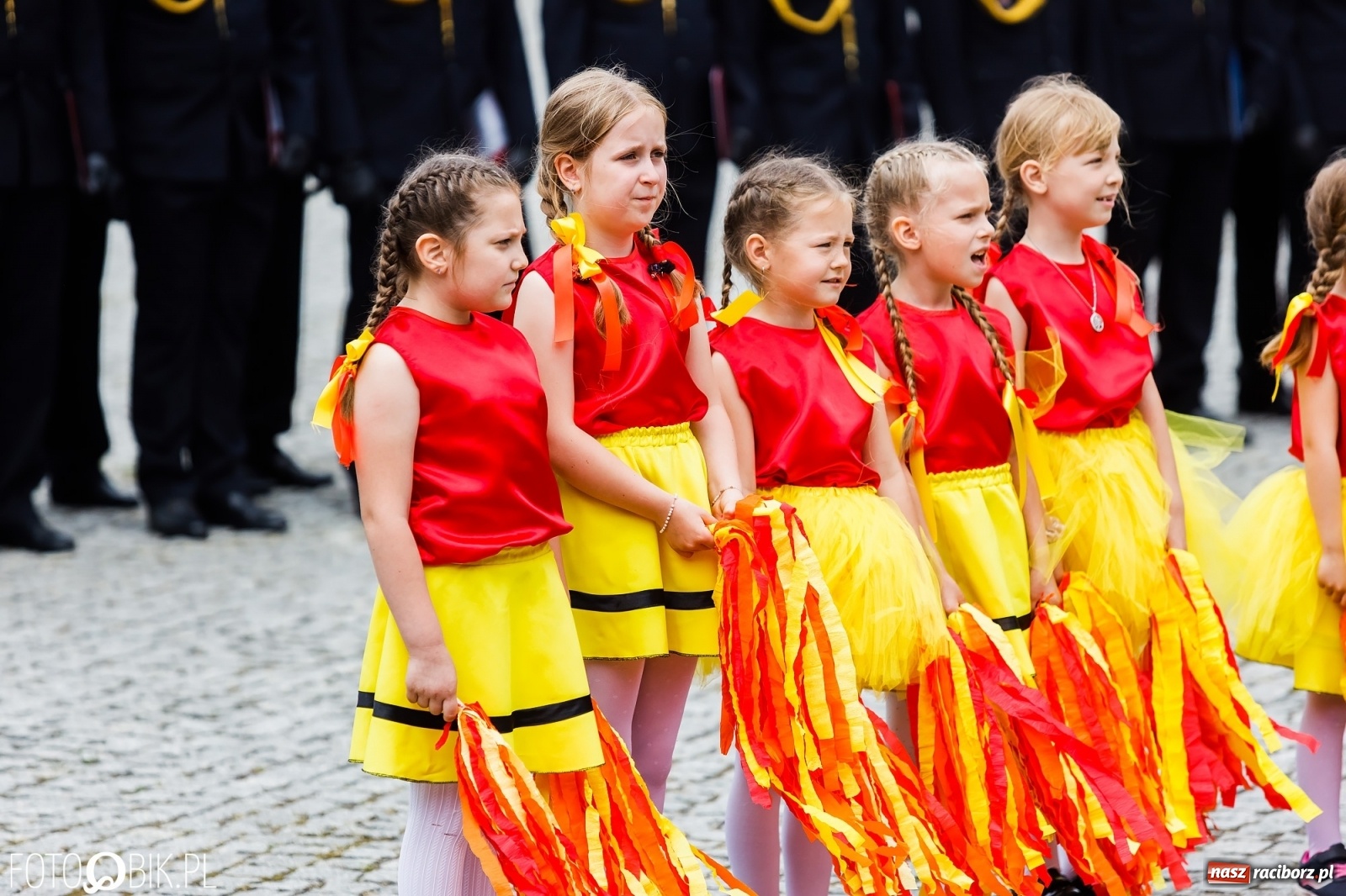 Zdjęcie w galerii na portalu naszraciborz.pl: Cisi aniołowe drugiego człowieka. Dzień Strażaka na Zamku Piastowskim [FOTO i WIDEO] wiadomości z regionu