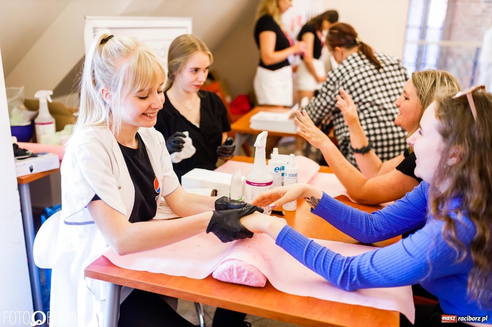 Zdjęcie w galerii na portalu naszraciborz.pl: Bądź piękniejsza. Na zamku trwają Raciborskie Dni Urody wiadomości z regionu