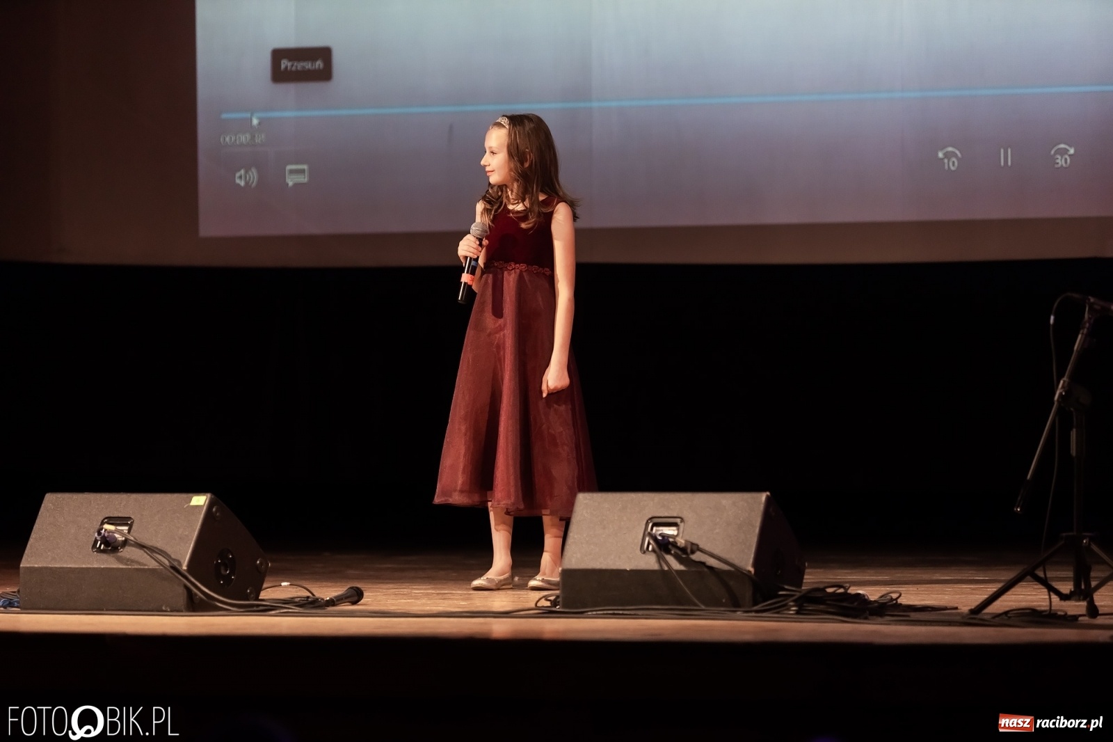 Zdjęcie w galerii na portalu naszraciborz.pl: Koncert disney'owski w wykonaniu zespołu wokalnego Perspektywa w RCK wiadomości z regionu