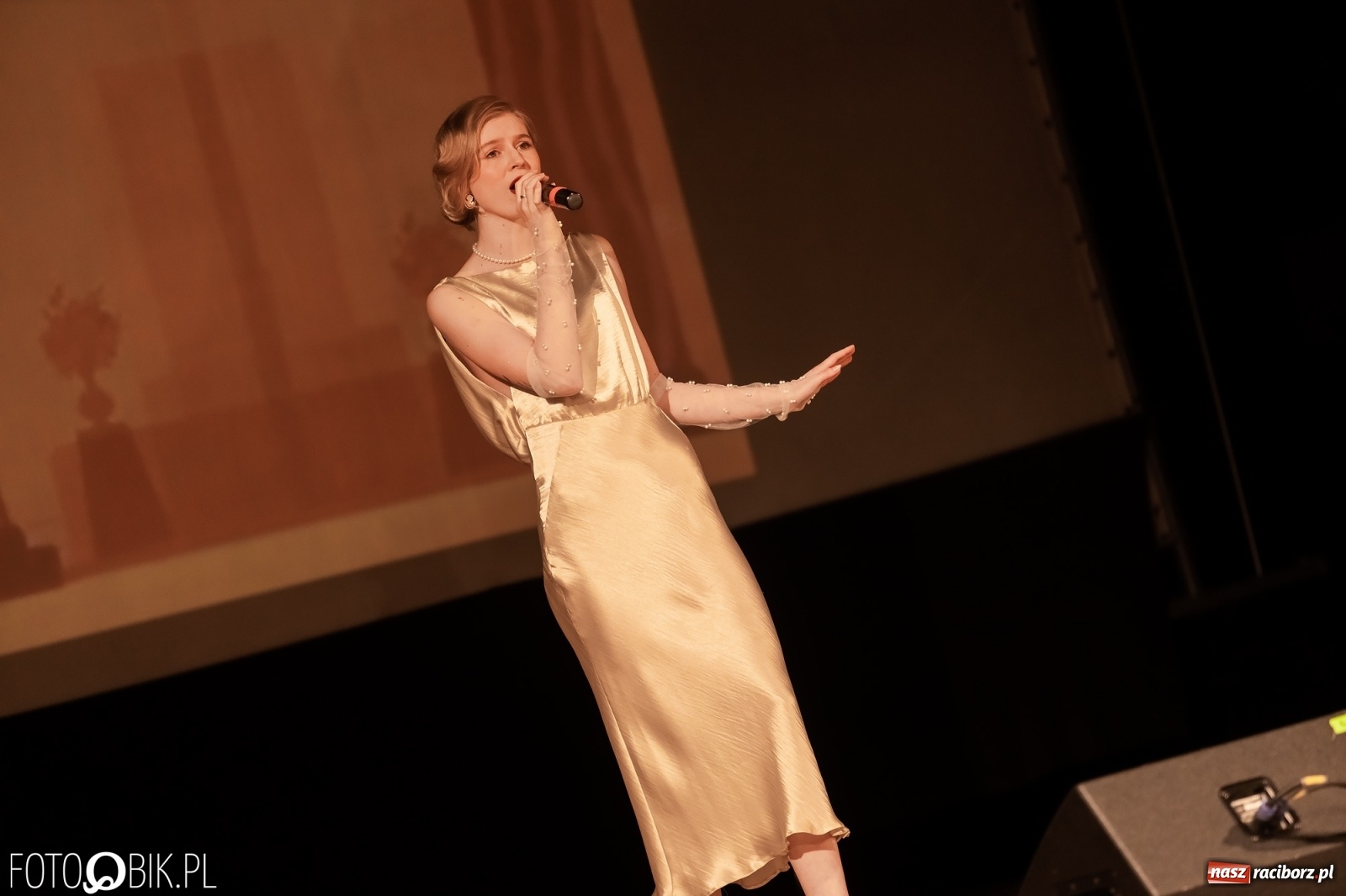 Zdjęcie w galerii na portalu naszraciborz.pl: Koncert disney'owski w wykonaniu zespołu wokalnego Perspektywa w RCK wiadomości z regionu