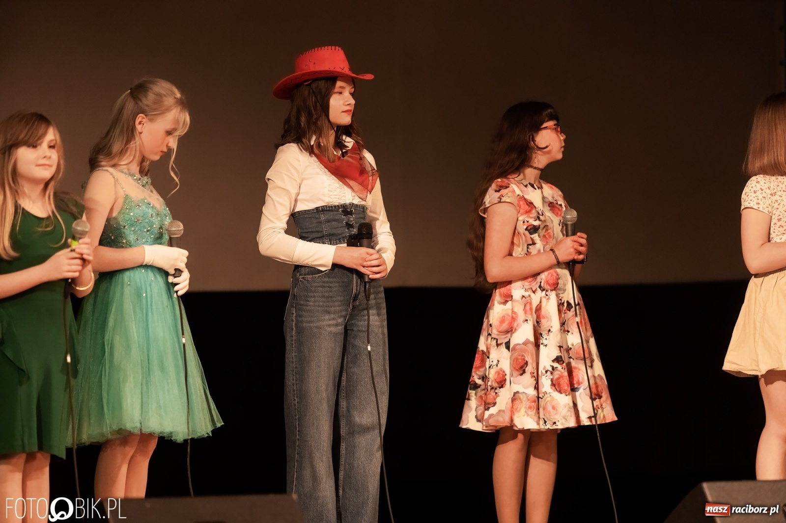 Zdjęcie w galerii na portalu naszraciborz.pl: Koncert disney'owski w wykonaniu zespołu wokalnego Perspektywa w RCK wiadomości z regionu