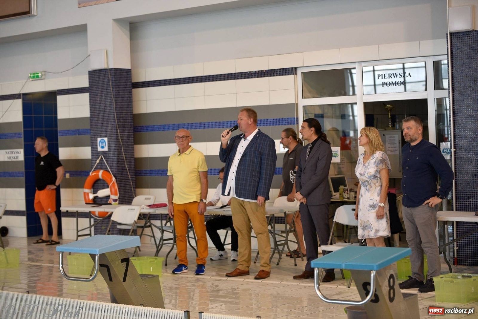 Zdjęcie w galerii na portalu naszraciborz.pl: Już pływam - finałowa runda w H2Ostróg wiadomości z regionu