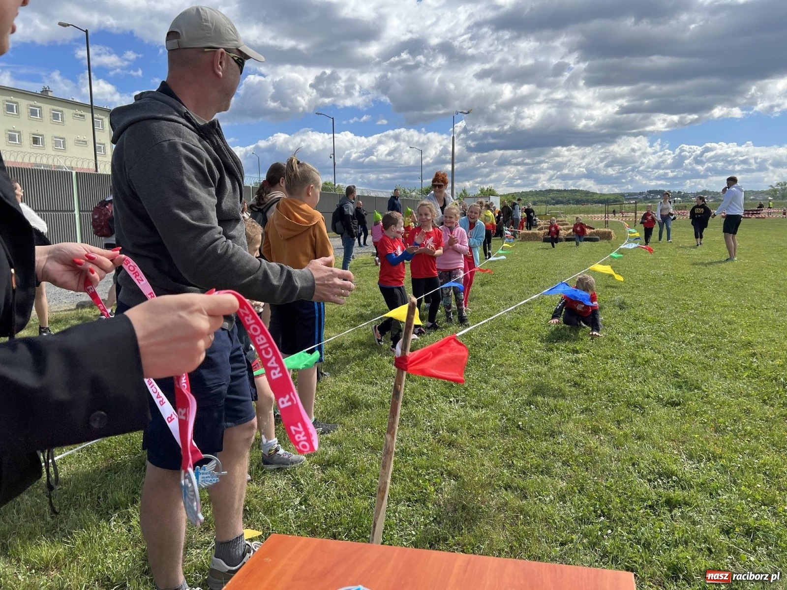 Zdjęcie w galerii na portalu naszraciborz.pl: 4. Bieg Małego Polaka im. Cichociemnych [FOTO i WIDEO] wiadomości z regionu
