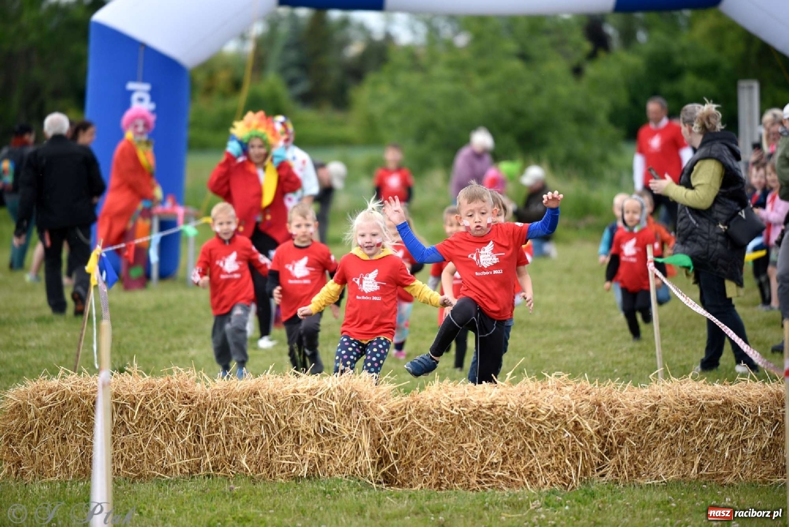 Zdjęcie w galerii na portalu naszraciborz.pl: 4. Bieg Małego Polaka im. Cichociemnych [FOTO i WIDEO] wiadomości z regionu