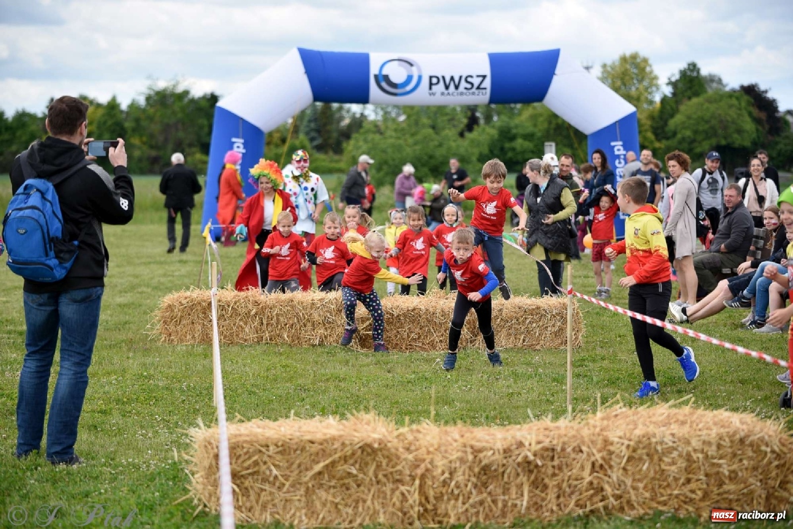 Zdjęcie w galerii na portalu naszraciborz.pl: 4. Bieg Małego Polaka im. Cichociemnych [FOTO i WIDEO] wiadomości z regionu