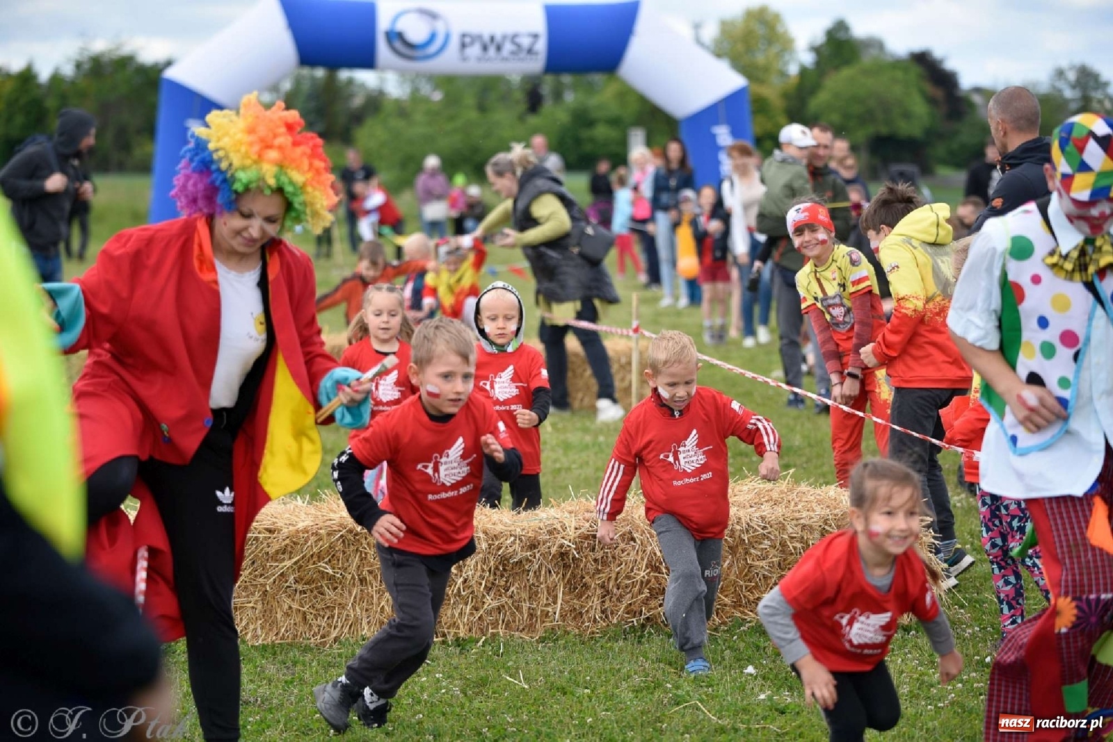 Zdjęcie w galerii na portalu naszraciborz.pl: 4. Bieg Małego Polaka im. Cichociemnych [FOTO i WIDEO] wiadomości z regionu