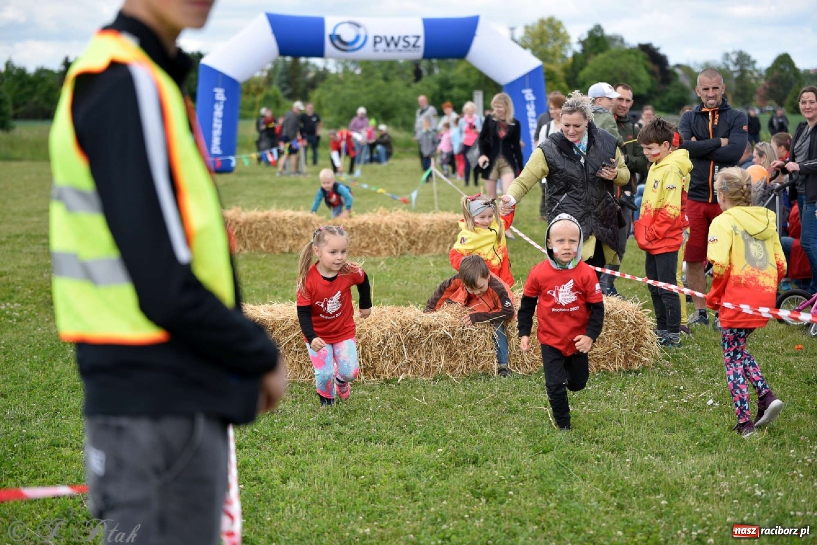 Zdjęcie w galerii na portalu naszraciborz.pl: 4. Bieg Małego Polaka im. Cichociemnych [FOTO i WIDEO] wiadomości z regionu