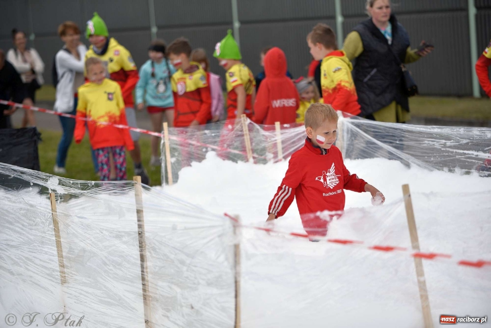 Zdjęcie w galerii na portalu naszraciborz.pl: 4. Bieg Małego Polaka im. Cichociemnych [FOTO i WIDEO] wiadomości z regionu