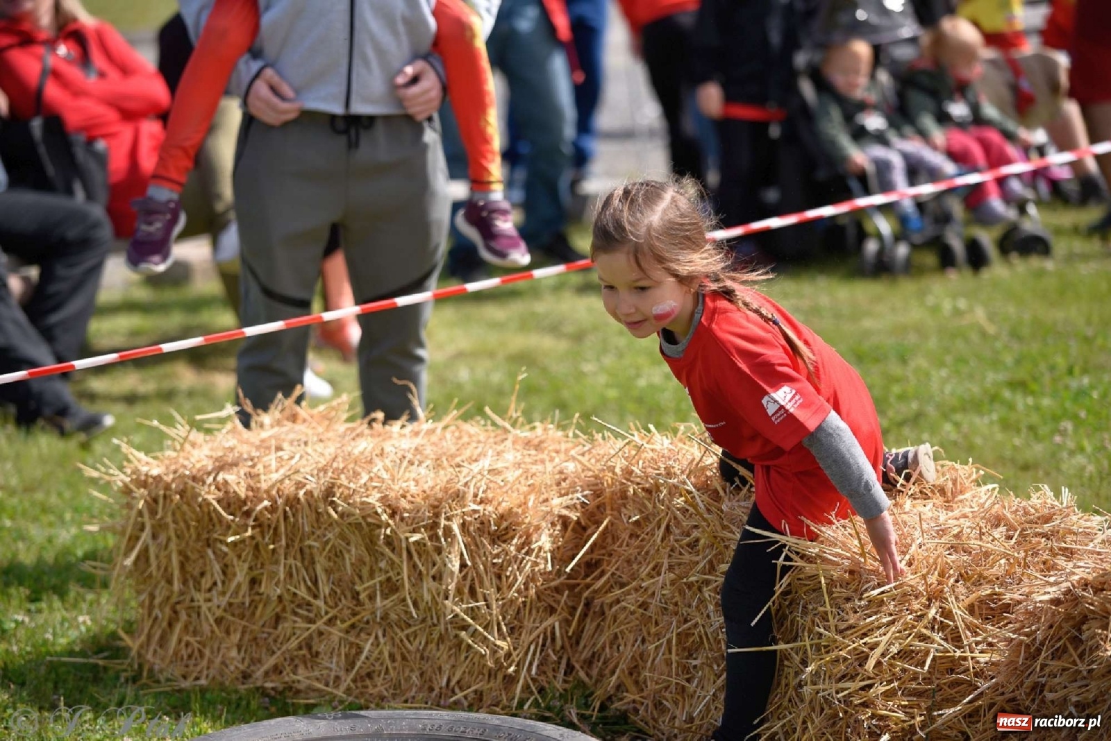 Zdjęcie w galerii na portalu naszraciborz.pl: 4. Bieg Małego Polaka im. Cichociemnych [FOTO i WIDEO] wiadomości z regionu