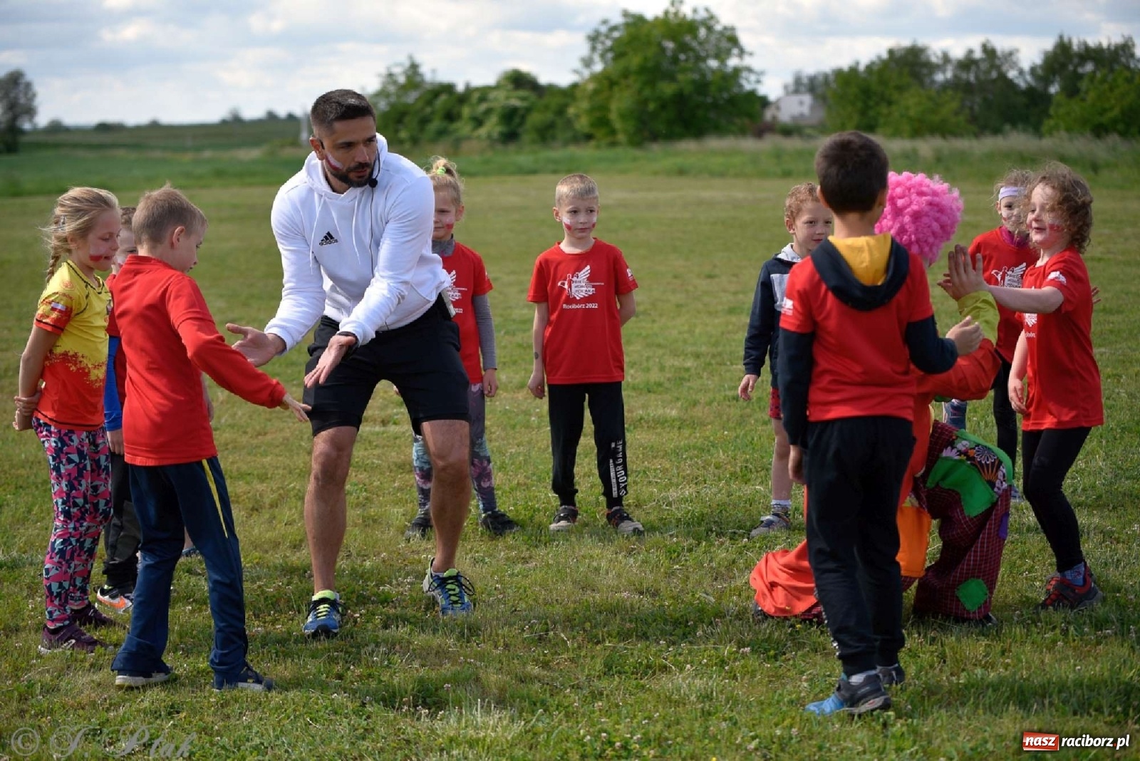 Zdjęcie w galerii na portalu naszraciborz.pl: 4. Bieg Małego Polaka im. Cichociemnych [FOTO i WIDEO] wiadomości z regionu