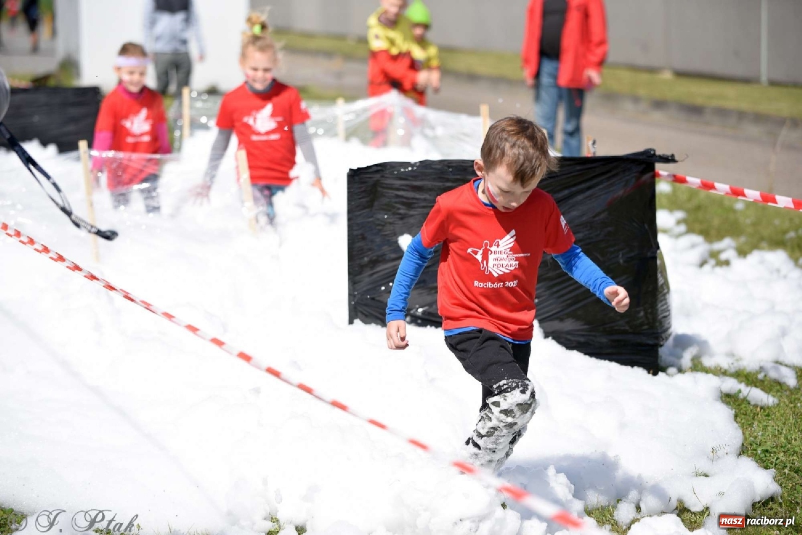 Zdjęcie w galerii na portalu naszraciborz.pl: 4. Bieg Małego Polaka im. Cichociemnych [FOTO i WIDEO] wiadomości z regionu