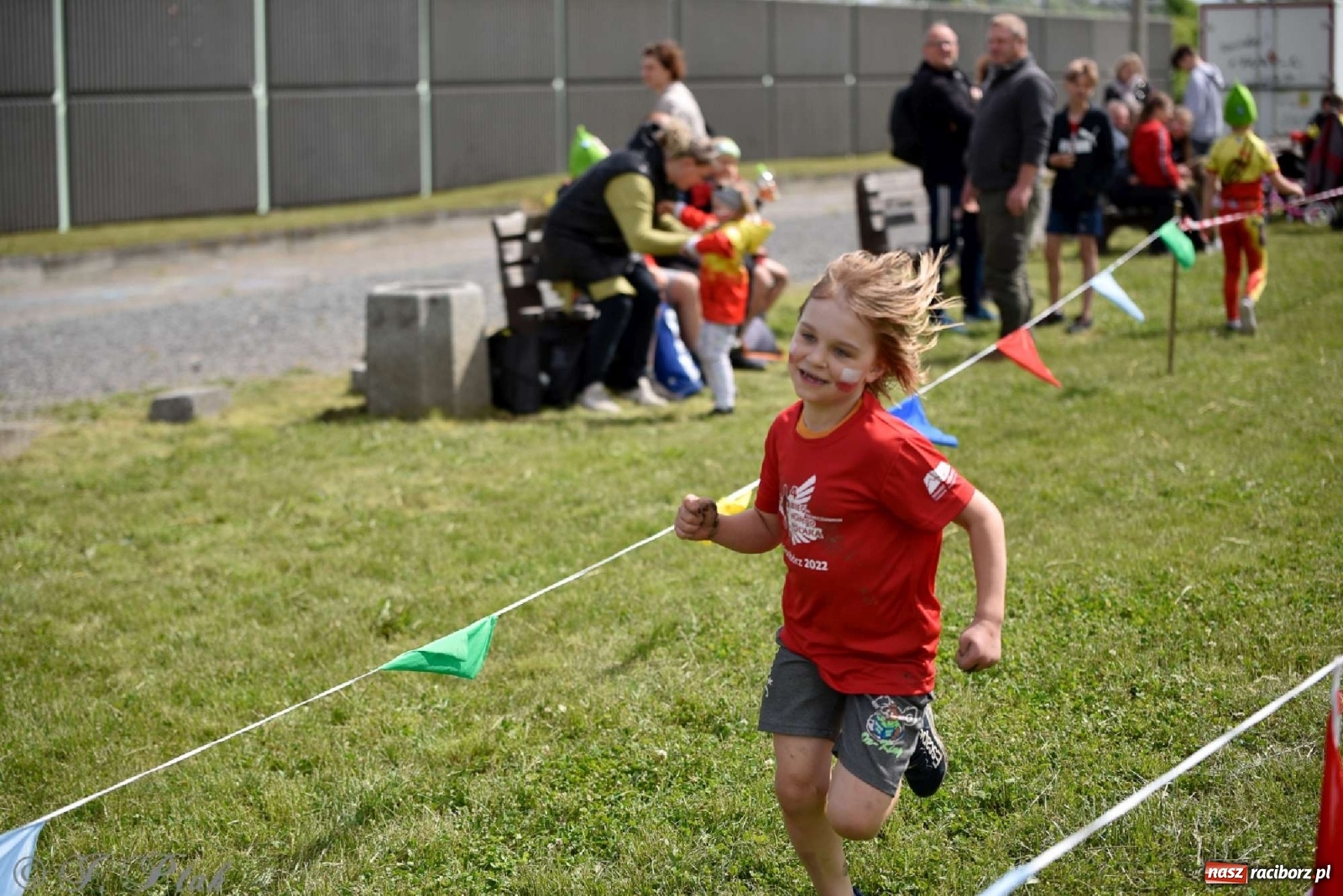 Zdjęcie w galerii na portalu naszraciborz.pl: 4. Bieg Małego Polaka im. Cichociemnych [FOTO i WIDEO] wiadomości z regionu
