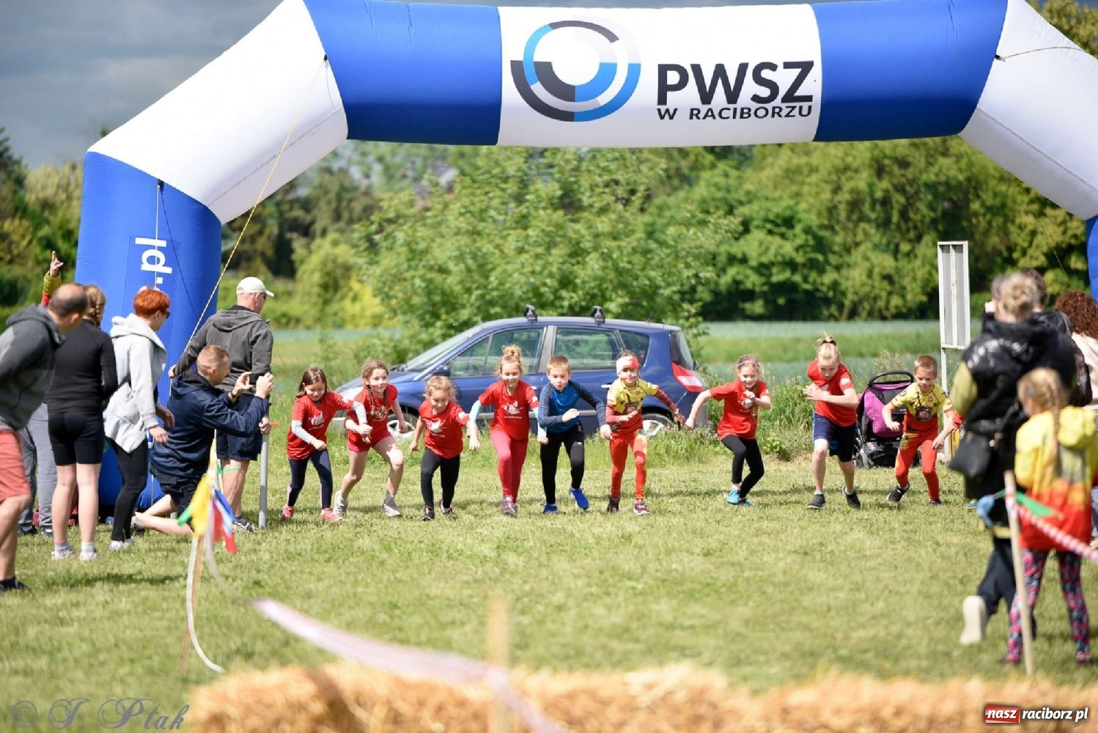 Zdjęcie w galerii na portalu naszraciborz.pl: 4. Bieg Małego Polaka im. Cichociemnych [FOTO i WIDEO] wiadomości z regionu