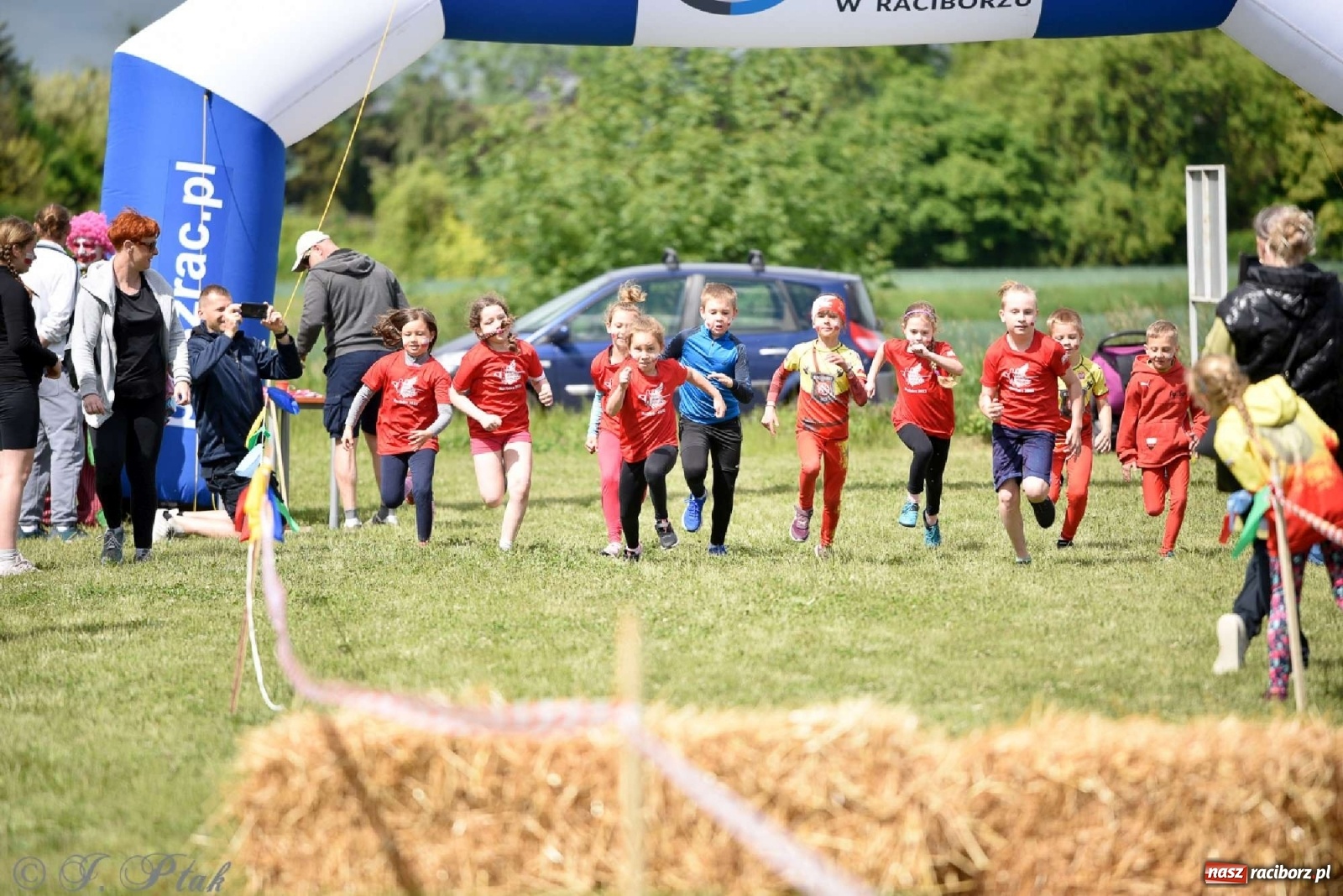 Zdjęcie w galerii na portalu naszraciborz.pl: 4. Bieg Małego Polaka im. Cichociemnych [FOTO i WIDEO] wiadomości z regionu