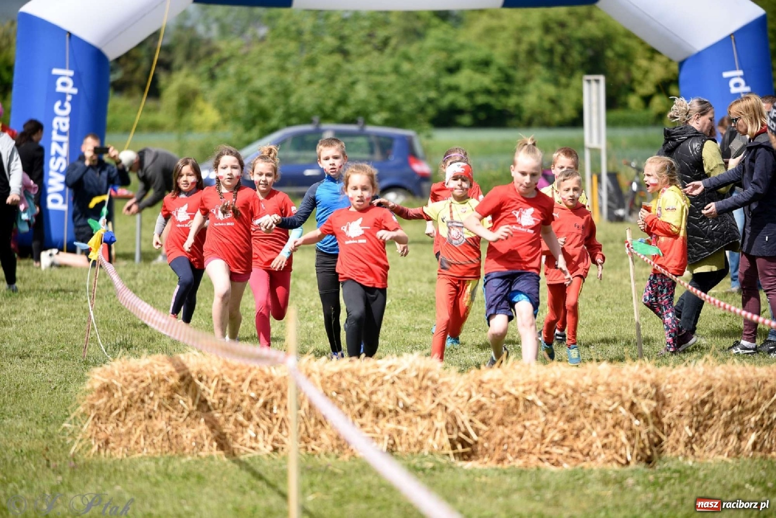 Zdjęcie w galerii na portalu naszraciborz.pl: 4. Bieg Małego Polaka im. Cichociemnych [FOTO i WIDEO] wiadomości z regionu