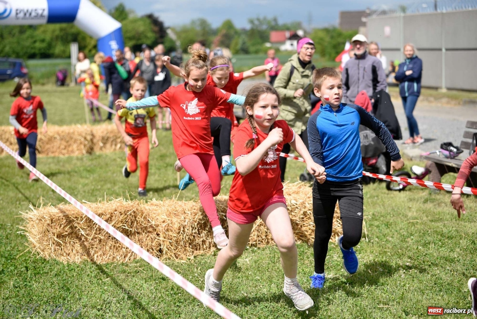 Zdjęcie w galerii na portalu naszraciborz.pl: 4. Bieg Małego Polaka im. Cichociemnych [FOTO i WIDEO] wiadomości z regionu