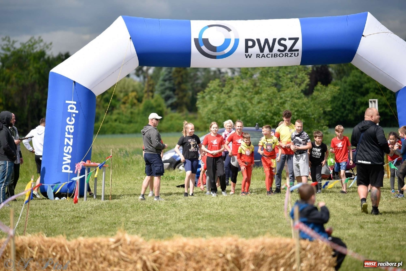 Zdjęcie w galerii na portalu naszraciborz.pl: 4. Bieg Małego Polaka im. Cichociemnych [FOTO i WIDEO] wiadomości z regionu