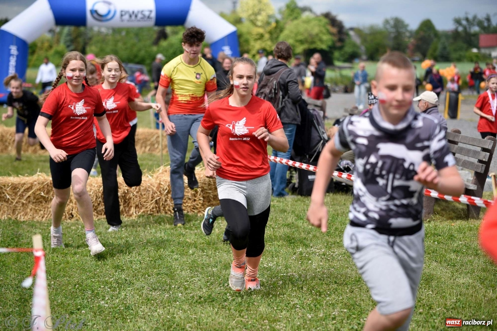 Zdjęcie w galerii na portalu naszraciborz.pl: 4. Bieg Małego Polaka im. Cichociemnych [FOTO i WIDEO] wiadomości z regionu