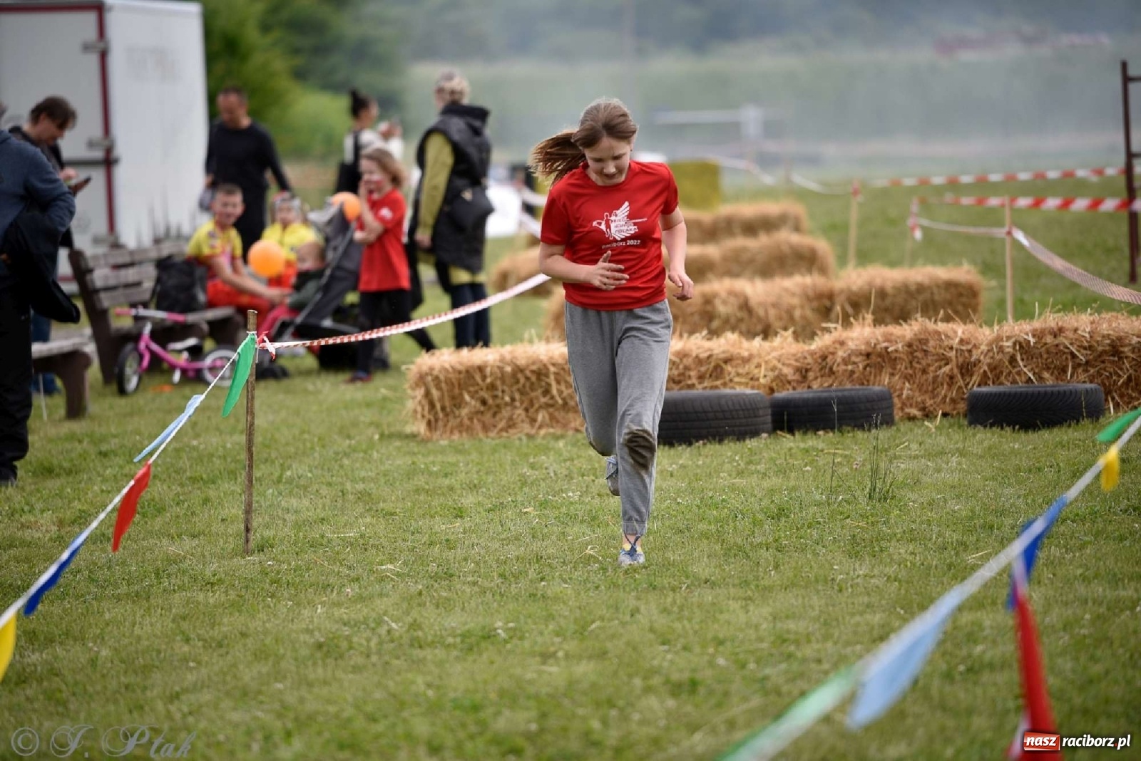 Zdjęcie w galerii na portalu naszraciborz.pl: 4. Bieg Małego Polaka im. Cichociemnych [FOTO i WIDEO] wiadomości z regionu