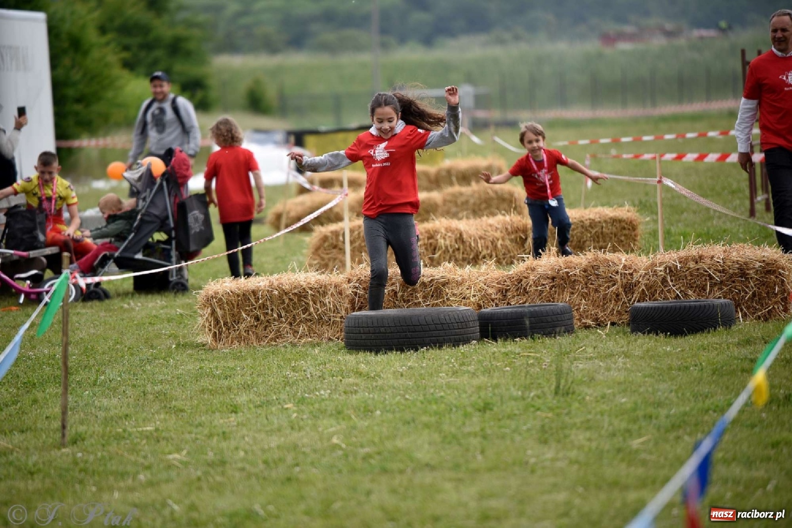 Zdjęcie w galerii na portalu naszraciborz.pl: 4. Bieg Małego Polaka im. Cichociemnych [FOTO i WIDEO] wiadomości z regionu