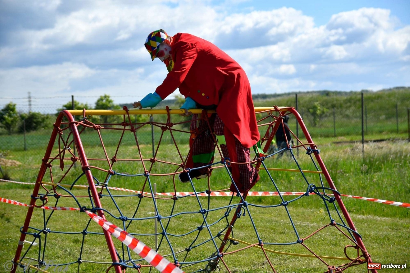 Zdjęcie w galerii na portalu naszraciborz.pl: 4. Bieg Małego Polaka im. Cichociemnych [FOTO i WIDEO] wiadomości z regionu