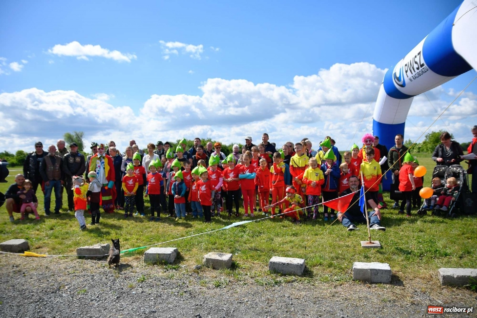 Zdjęcie w galerii na portalu naszraciborz.pl: 4. Bieg Małego Polaka im. Cichociemnych [FOTO i WIDEO] wiadomości z regionu