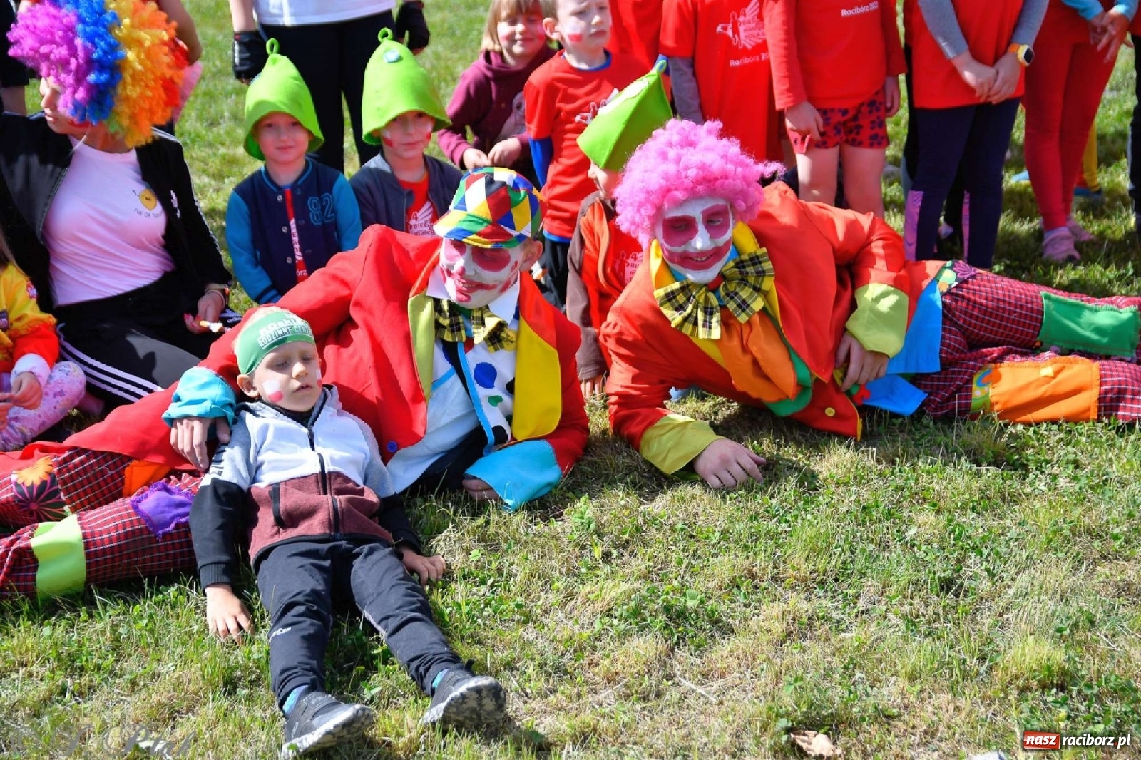 Zdjęcie w galerii na portalu naszraciborz.pl: 4. Bieg Małego Polaka im. Cichociemnych [FOTO i WIDEO] wiadomości z regionu