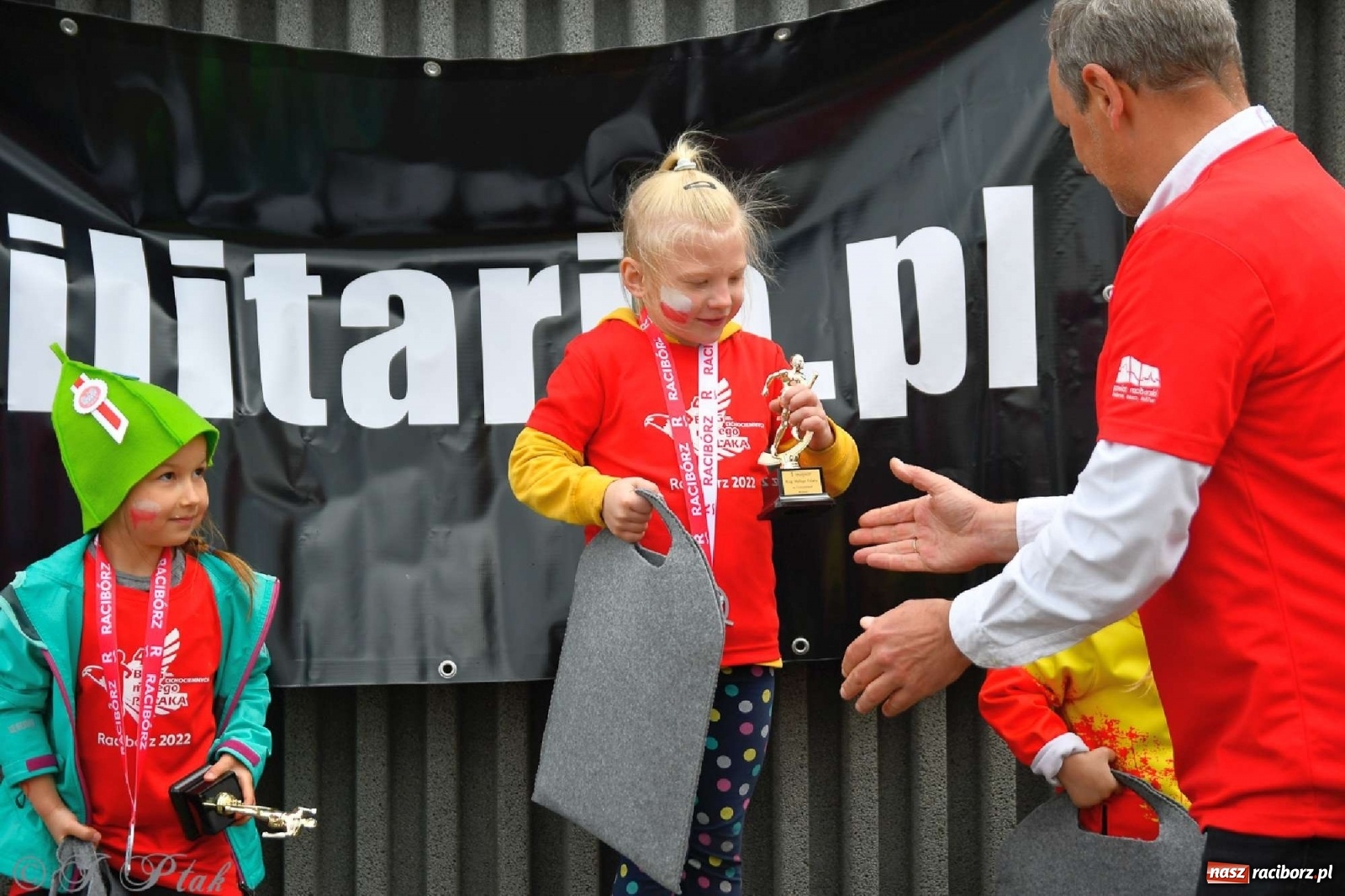 Zdjęcie w galerii na portalu naszraciborz.pl: 4. Bieg Małego Polaka im. Cichociemnych [FOTO i WIDEO] wiadomości z regionu