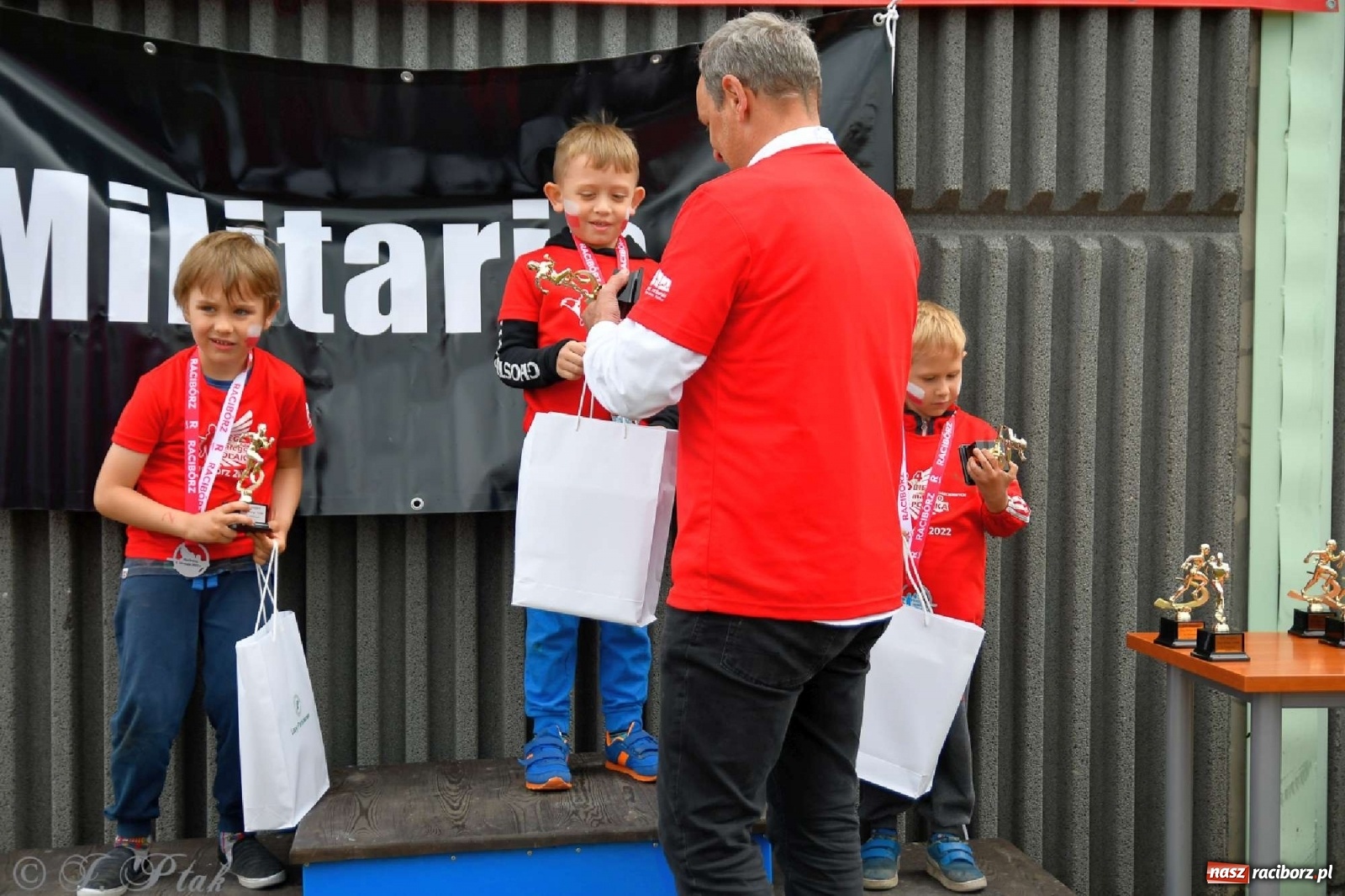 Zdjęcie w galerii na portalu naszraciborz.pl: 4. Bieg Małego Polaka im. Cichociemnych [FOTO i WIDEO] wiadomości z regionu