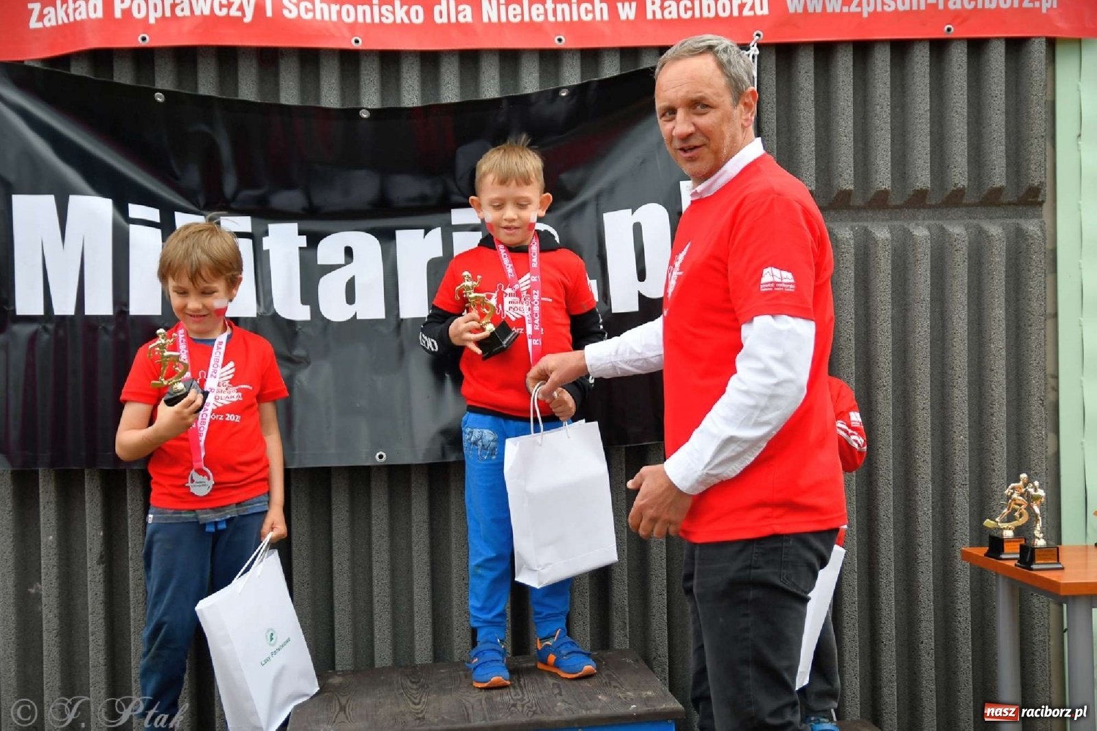 Zdjęcie w galerii na portalu naszraciborz.pl: 4. Bieg Małego Polaka im. Cichociemnych [FOTO i WIDEO] wiadomości z regionu