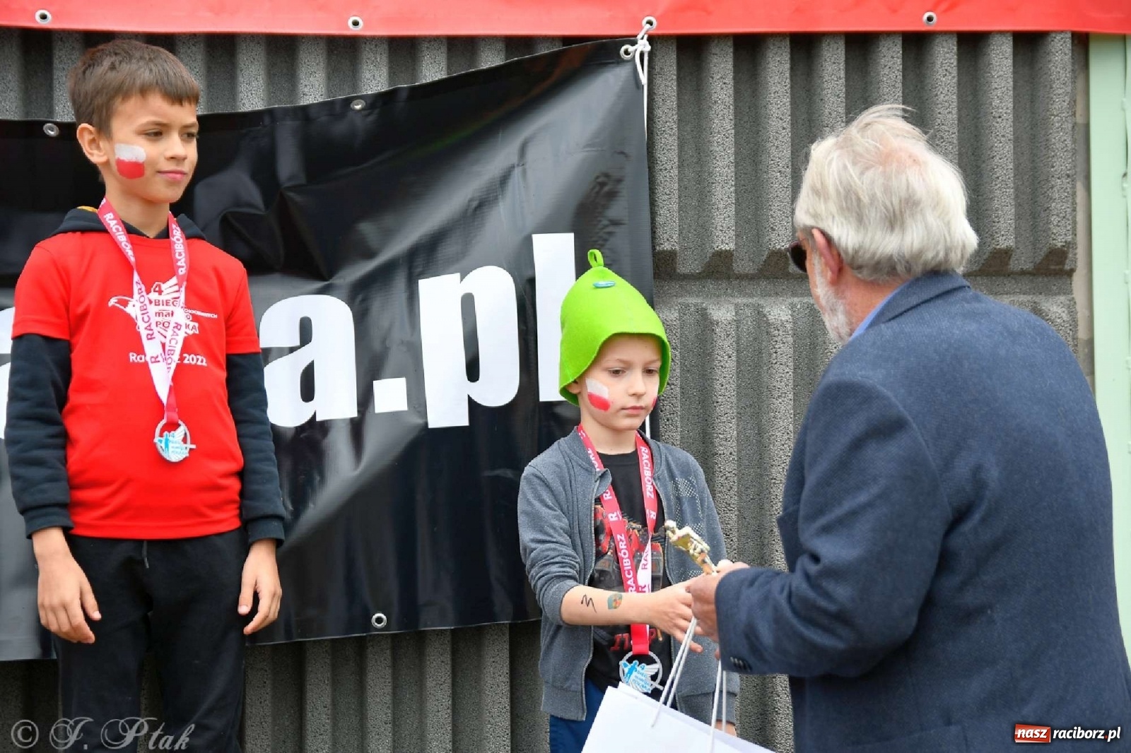 Zdjęcie w galerii na portalu naszraciborz.pl: 4. Bieg Małego Polaka im. Cichociemnych [FOTO i WIDEO] wiadomości z regionu