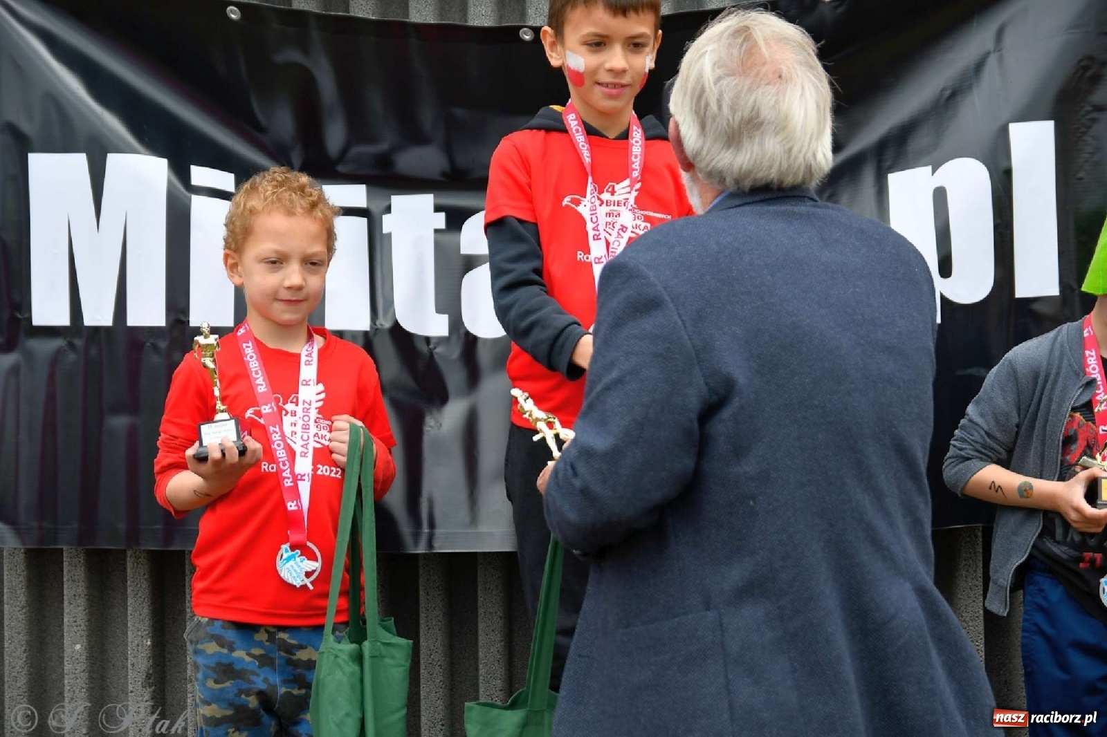 Zdjęcie w galerii na portalu naszraciborz.pl: 4. Bieg Małego Polaka im. Cichociemnych [FOTO i WIDEO] wiadomości z regionu