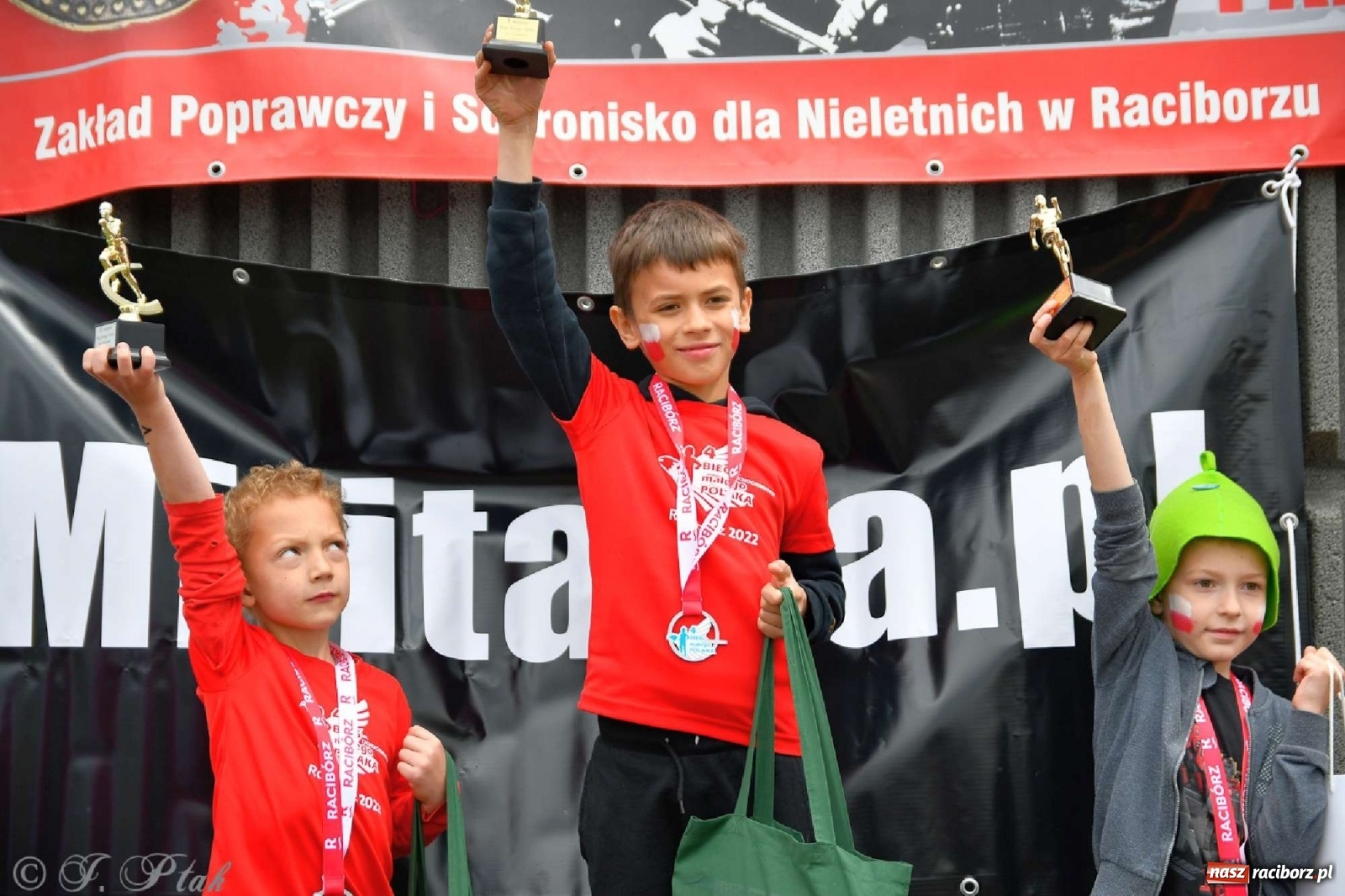 Zdjęcie w galerii na portalu naszraciborz.pl: 4. Bieg Małego Polaka im. Cichociemnych [FOTO i WIDEO] wiadomości z regionu