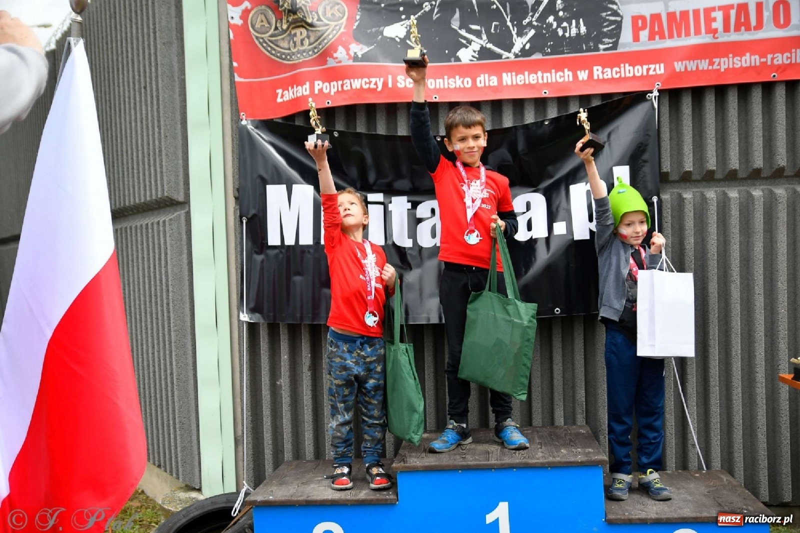 Zdjęcie w galerii na portalu naszraciborz.pl: 4. Bieg Małego Polaka im. Cichociemnych [FOTO i WIDEO] wiadomości z regionu