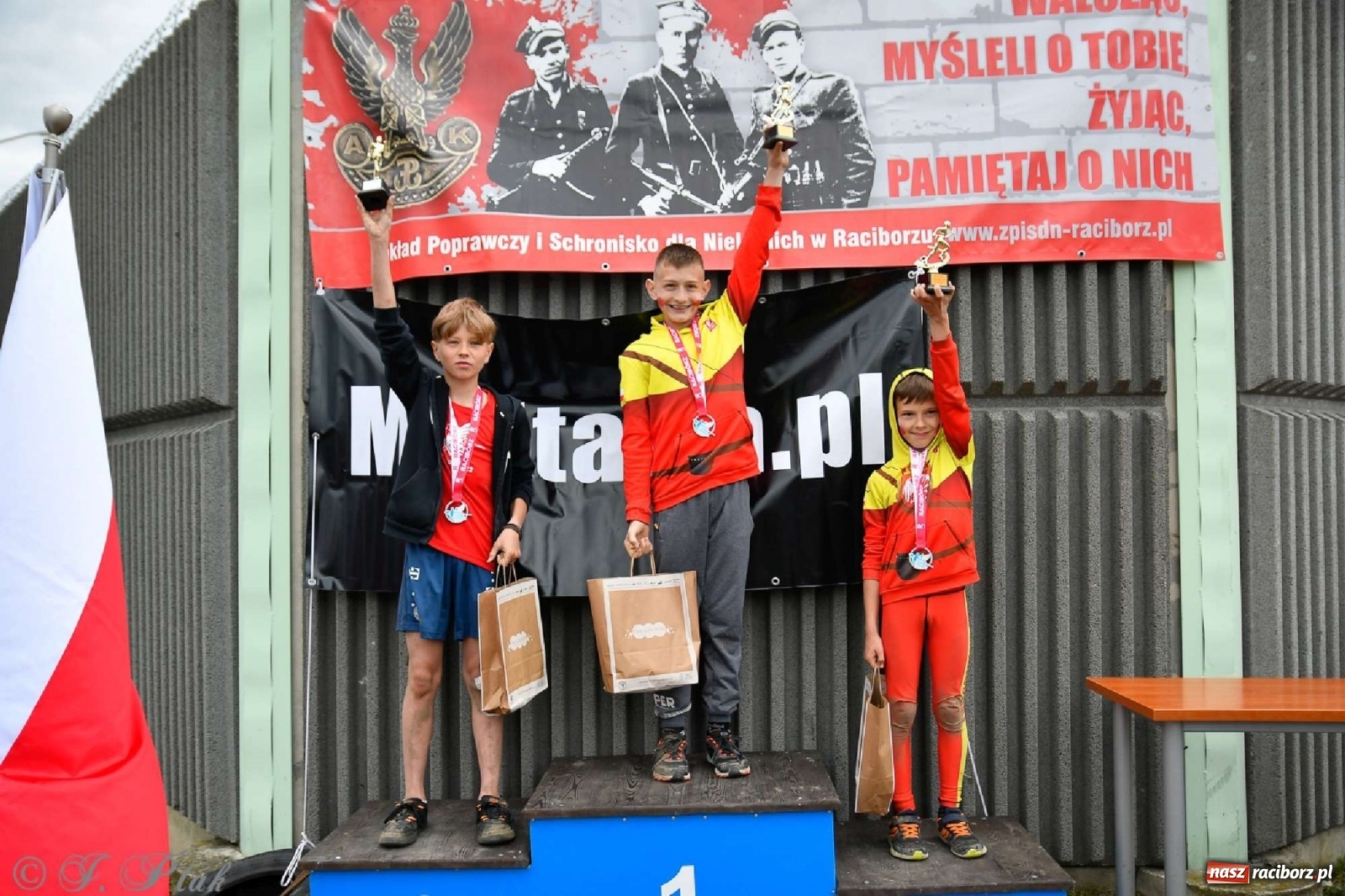 Zdjęcie w galerii na portalu naszraciborz.pl: 4. Bieg Małego Polaka im. Cichociemnych [FOTO i WIDEO] wiadomości z regionu