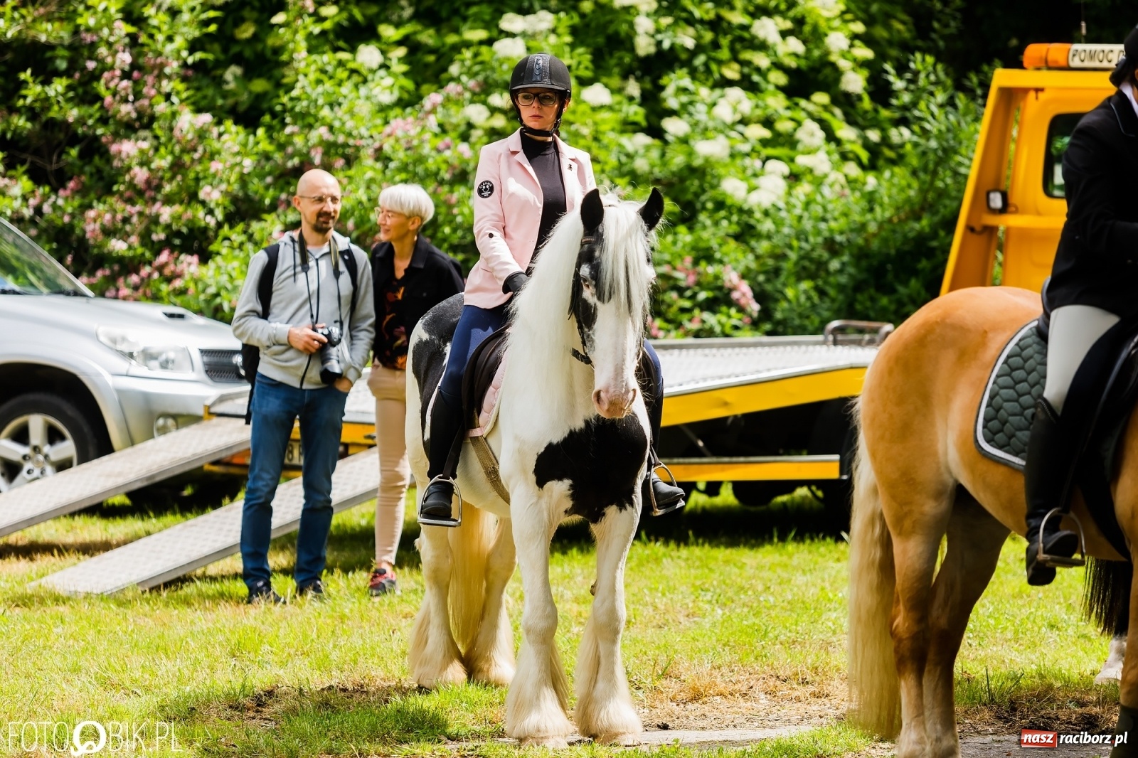 Zdjęcie w galerii na portalu naszraciborz.pl: Konna procesja na św. Urbana w Łubowicach wiadomości z regionu