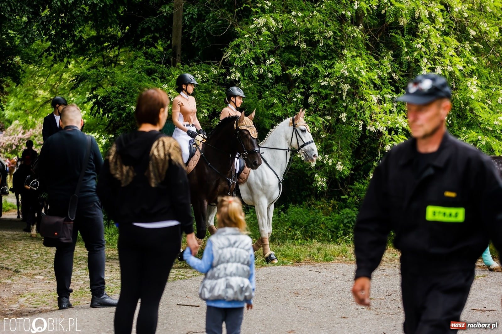 Zdjęcie w galerii na portalu naszraciborz.pl: Konna procesja na św. Urbana w Łubowicach wiadomości z regionu