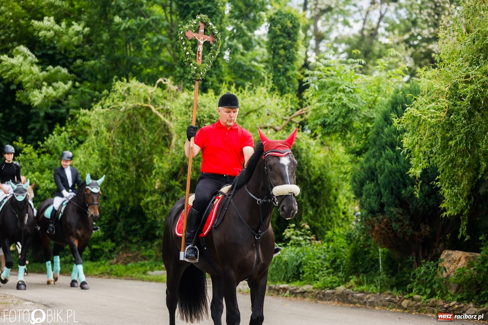 Zdjęcie w galerii na portalu naszraciborz.pl: Konna procesja na św. Urbana w Łubowicach wiadomości z regionu