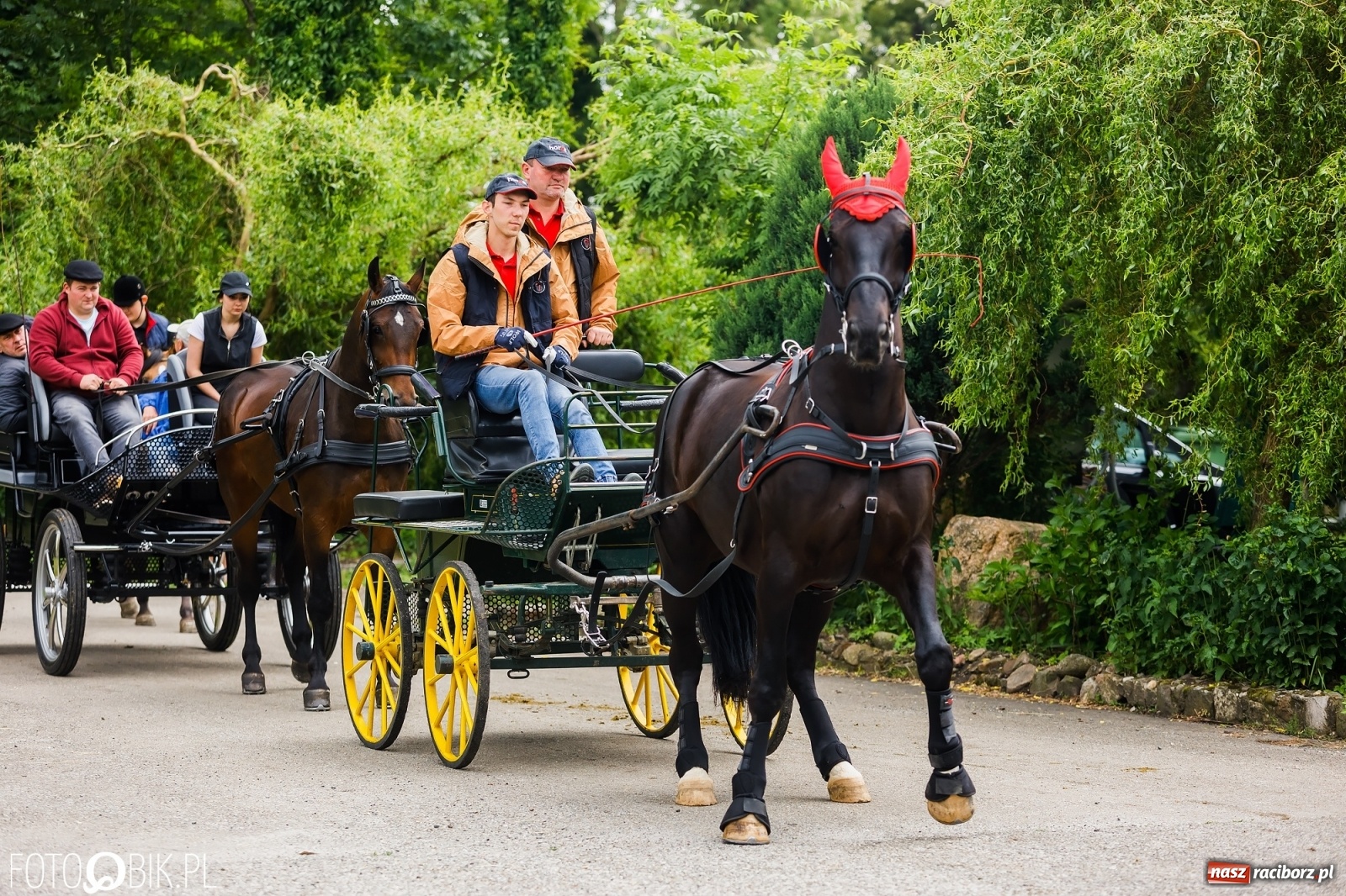 Zdjęcie w galerii na portalu naszraciborz.pl: Konna procesja na św. Urbana w Łubowicach wiadomości z regionu