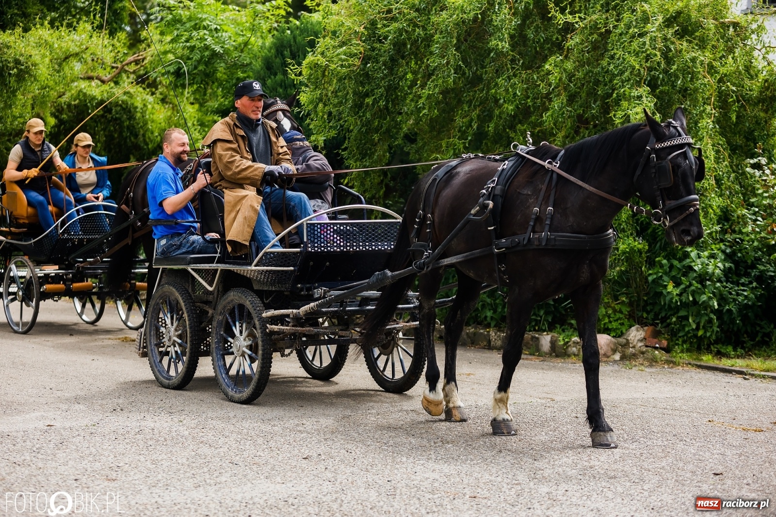 Zdjęcie w galerii na portalu naszraciborz.pl: Konna procesja na św. Urbana w Łubowicach wiadomości z regionu