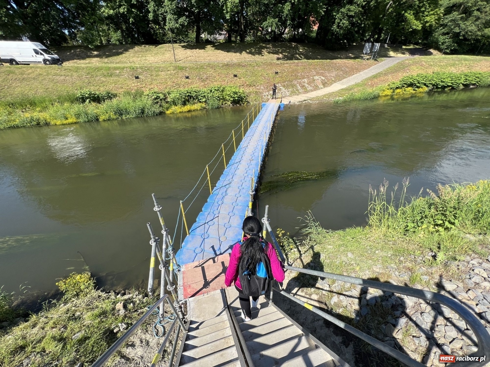 Zdjęcie w galerii na portalu naszraciborz.pl: Bębniarze i cyrkowcy - bulwary oficjalnie otwarte [WIDEO] wiadomości z regionu