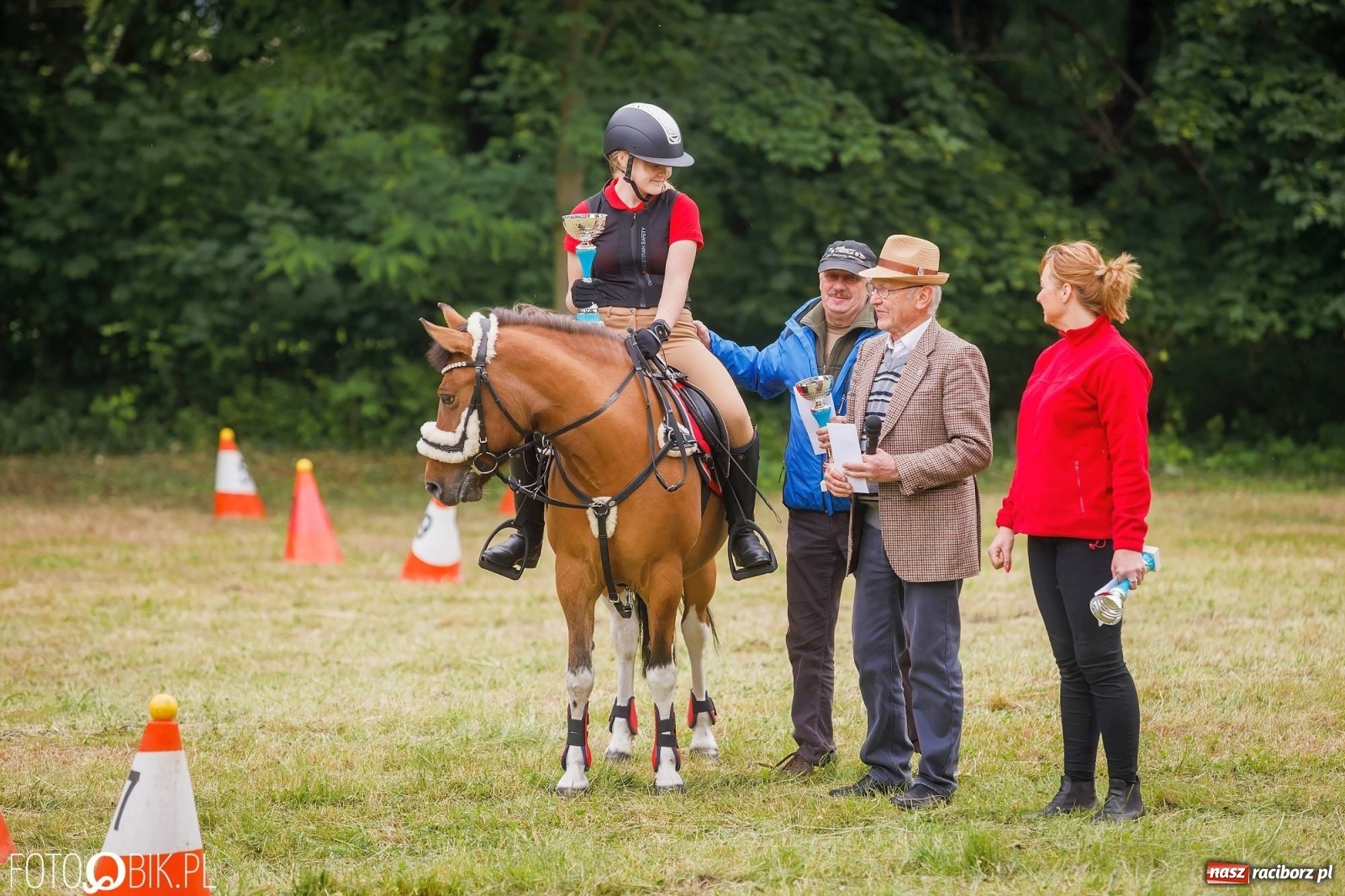 Zdjęcie w galerii na portalu naszraciborz.pl: W siodłach i zaprzęgach. Zawody konne w Łubowicach wiadomości z regionu