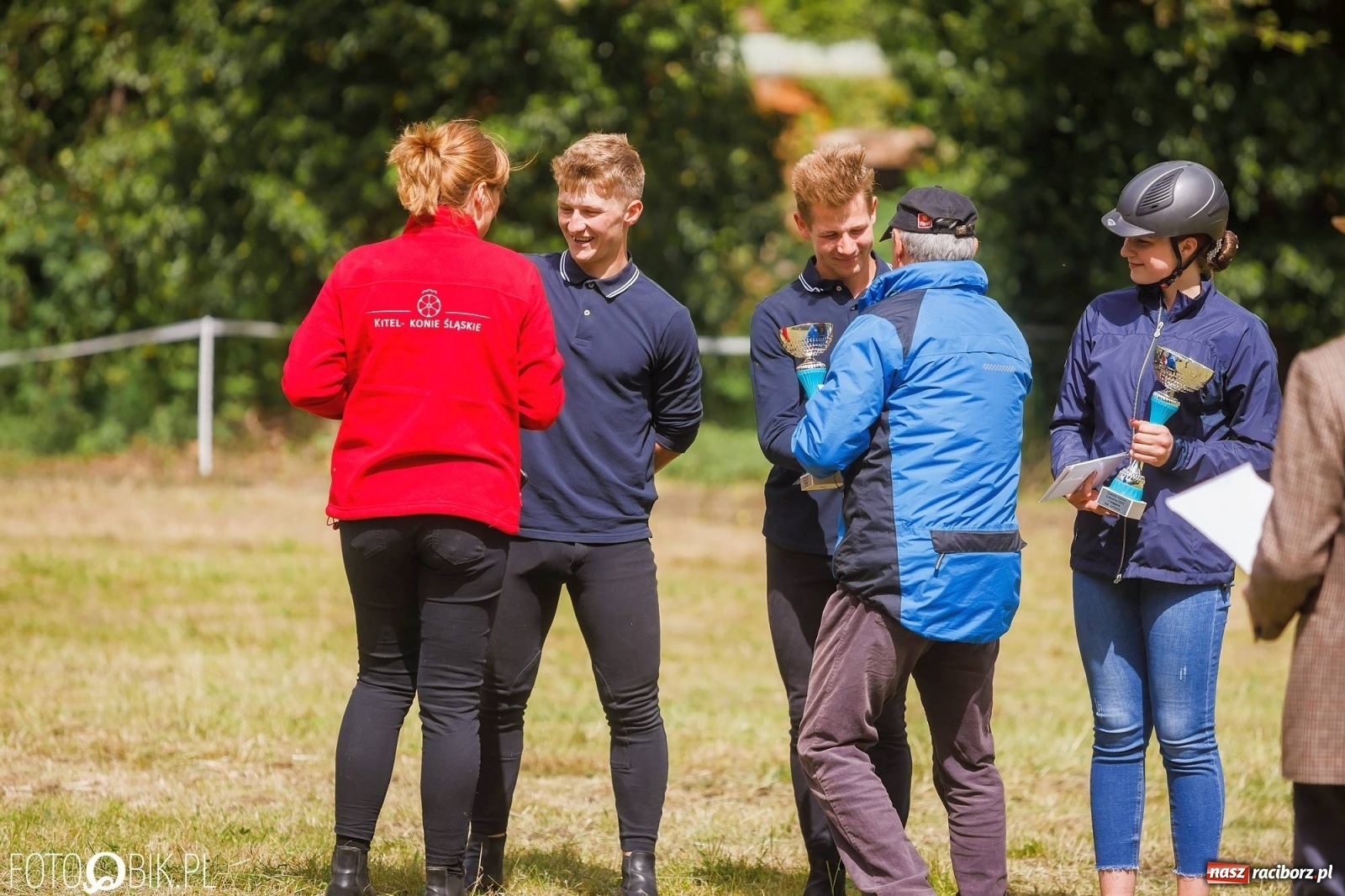 Zdjęcie w galerii na portalu naszraciborz.pl: W siodłach i zaprzęgach. Zawody konne w Łubowicach wiadomości z regionu